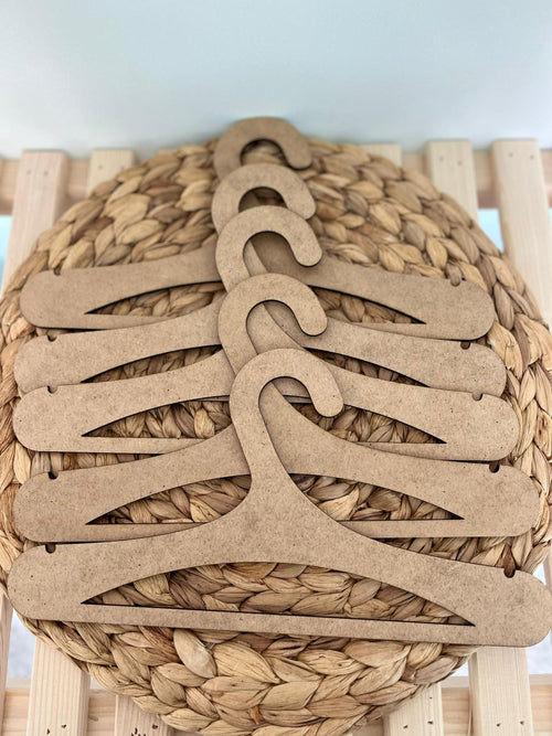 Beşli Bebek Askı Seti